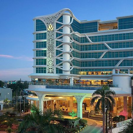 Golden Tulip Galaxy Hotel Banjarmasin Banjarmasin  Exterior photo