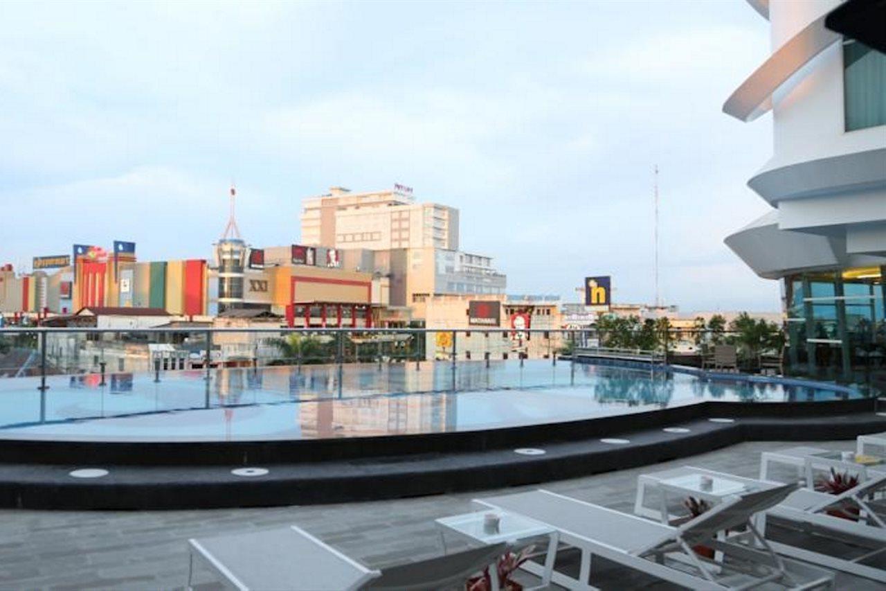 Golden Tulip Galaxy Hotel Banjarmasin Banjarmasin  Exterior photo