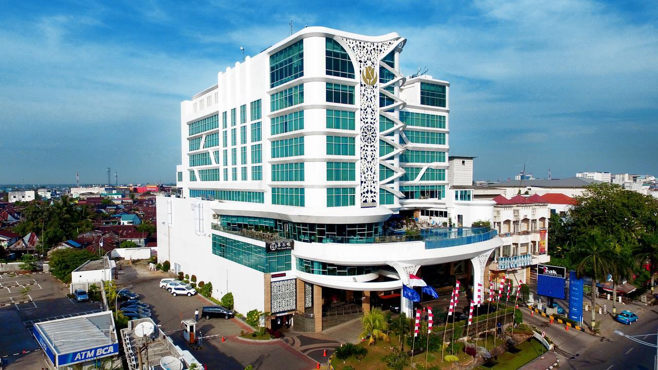 Golden Tulip Galaxy Hotel Banjarmasin Banjarmasin  Exterior photo