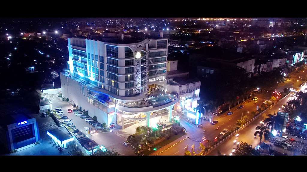 Golden Tulip Galaxy Hotel Banjarmasin Banjarmasin  Exterior photo